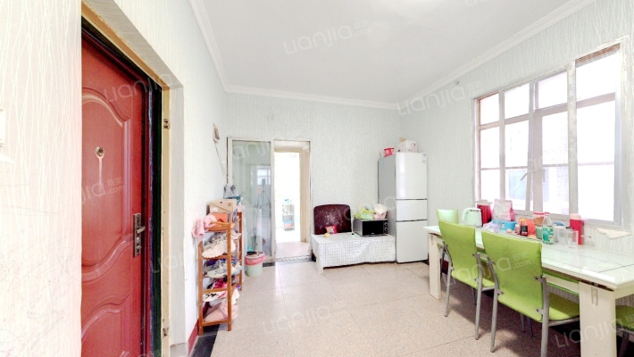 长虹新村二手房实景图