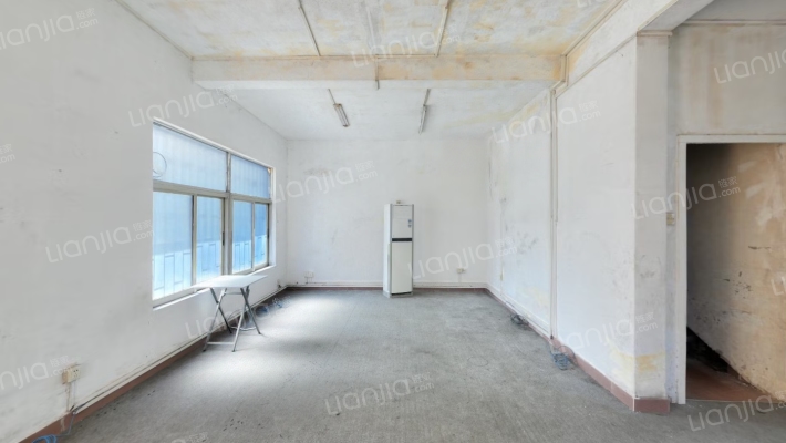 香湾花园二手房实景图