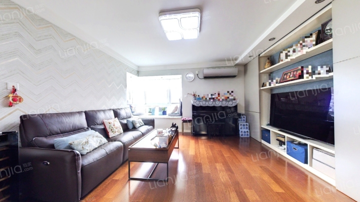 静安风华苑二手房实景图