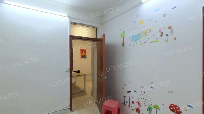 八一路17号院二手房实景图