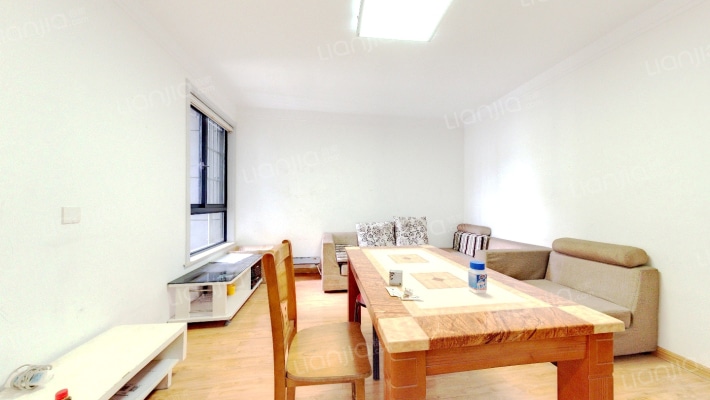 天鹅湖九号二手房实景图