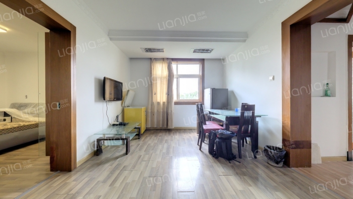 新苑小区一区二手房实景图