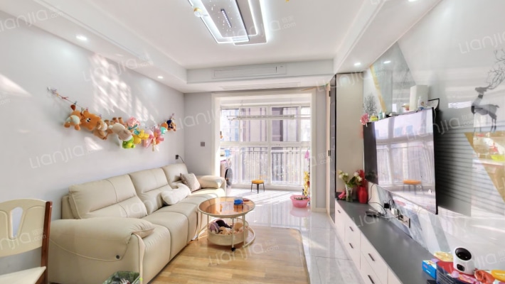 中海碧林湾二手房实景图