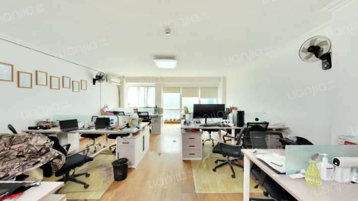 丽晶苑二手房实景图