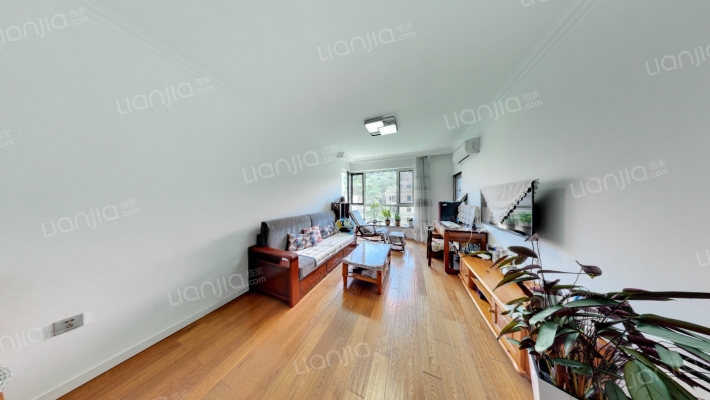 明秀山庄B区二手房实景图