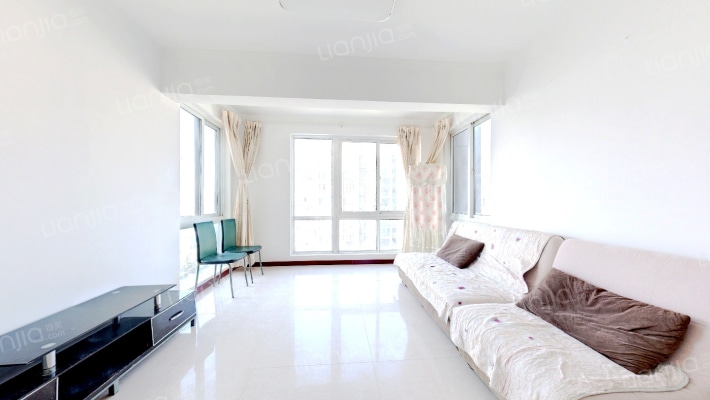 新苑逸城二手房实景图