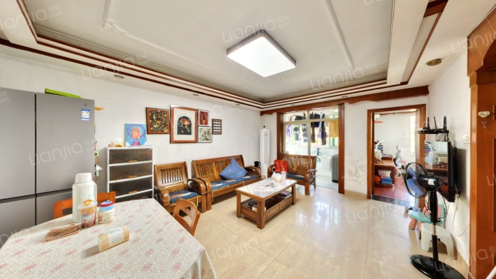 天宝花园一期二手房实景图