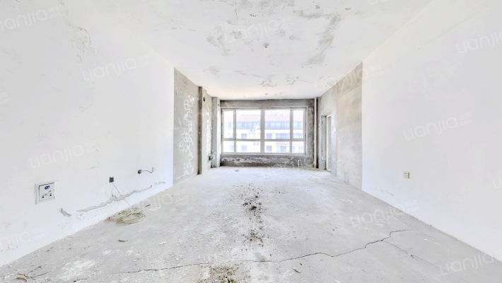 奥林小镇二手房实景图