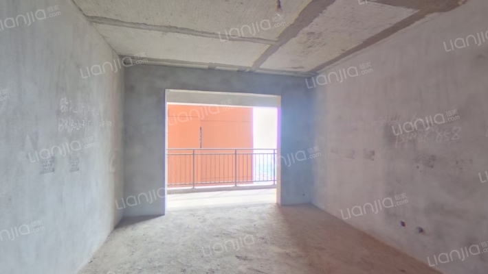 金威长岭嘉园二手房实景图