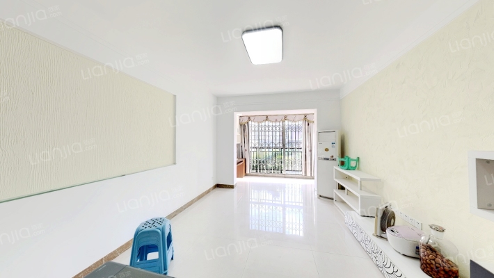 万基金海湾豪庭A区二手房实景图