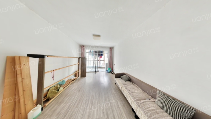 凤麟别院二手房实景图