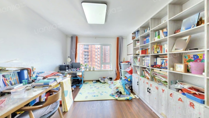 万科上东区二手房实景图