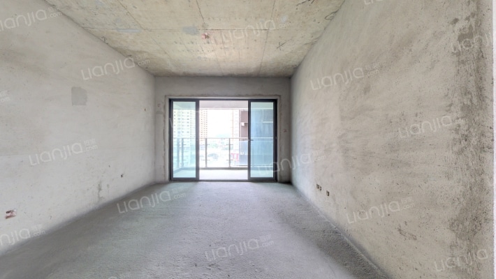 润合名居二手房实景图