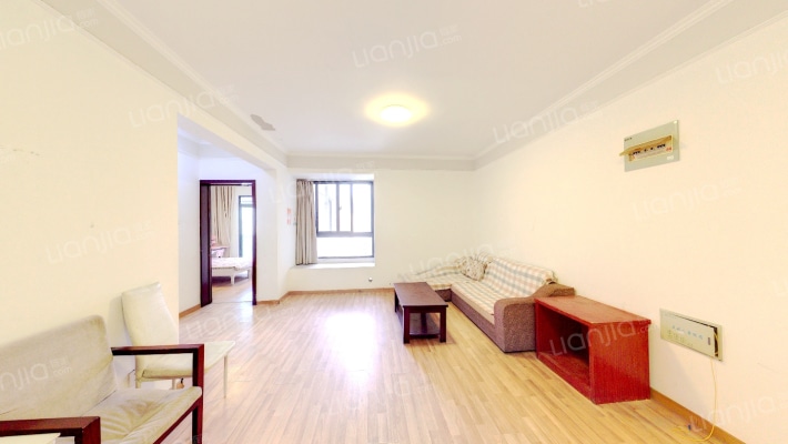 构峰源公馆二手房实景图