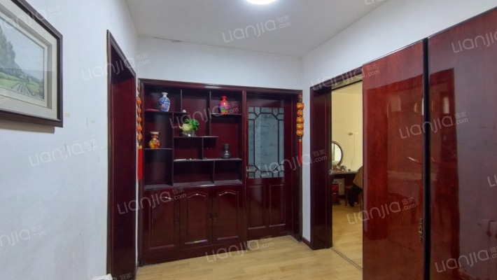 罗城头五金家属院二手房实景图