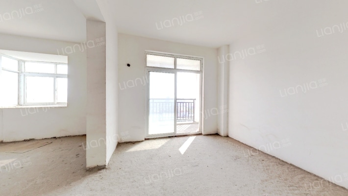 城市广场二手房实景图