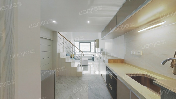 中天Plus三组团二手房实景图