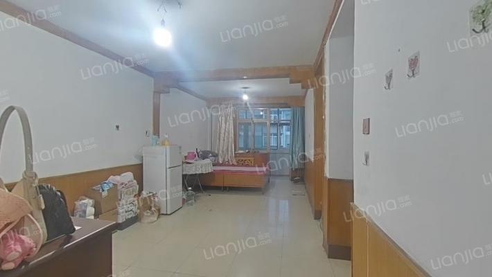 常青巷4号院二手房实景图