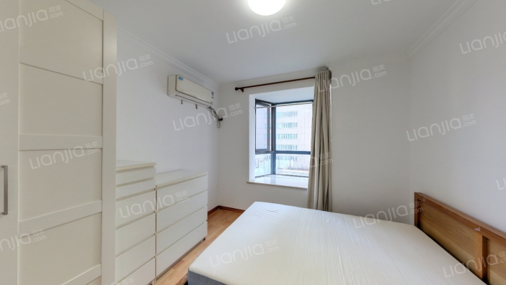 天道俪晶国际公寓二手房实景图