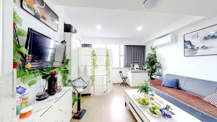 江南摩尔西区二手房实景图