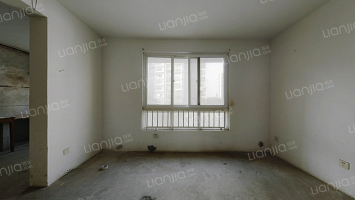 新城花园B区二手房实景图