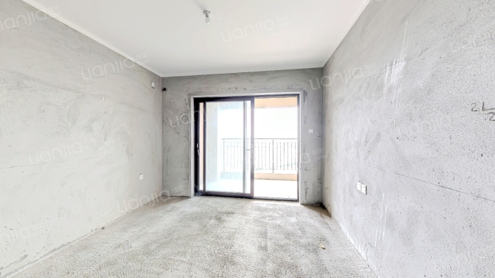 华发峰尚二手房实景图