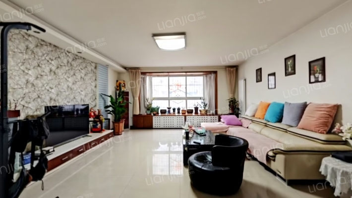 豆制品厂家属院二手房实景图