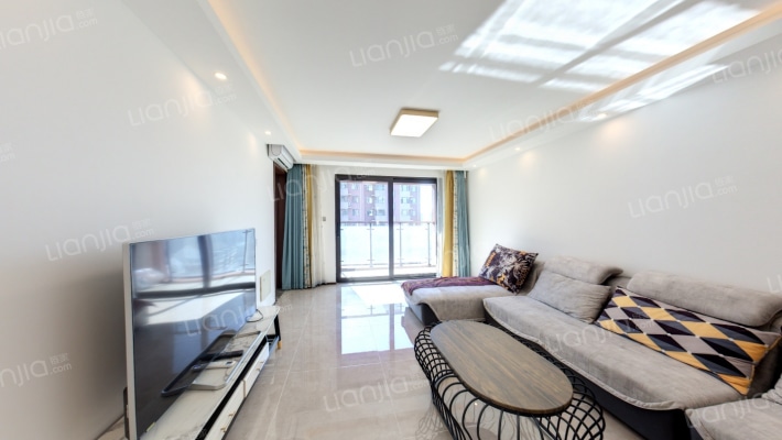 万科繁荣里二手房实景图