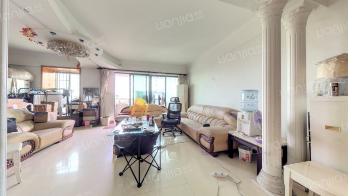 全鸿花园二手房实景图