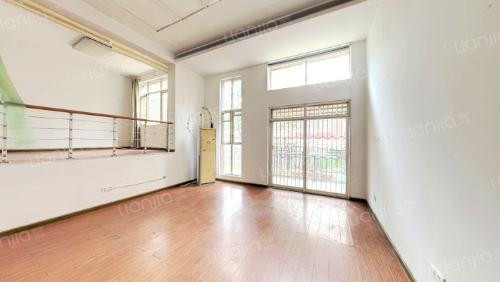 麓谷锦园二手房实景图