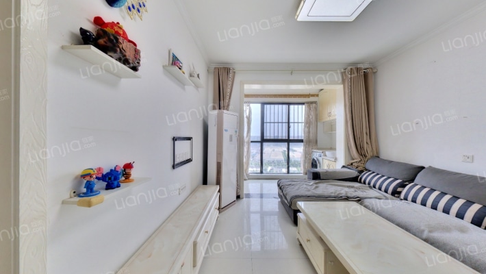 绿都紫荆华庭佳园二手房实景图