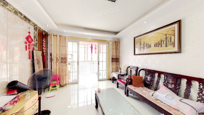 文鼎华苑南区二手房实景图