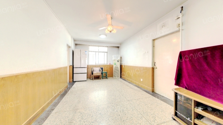 小纬四路二手房实景图