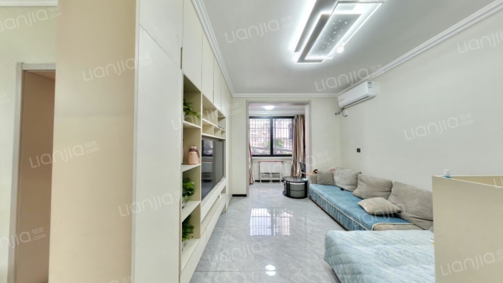 通济桥街122号二手房实景图