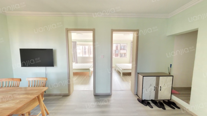 虹桥东村二手房实景图