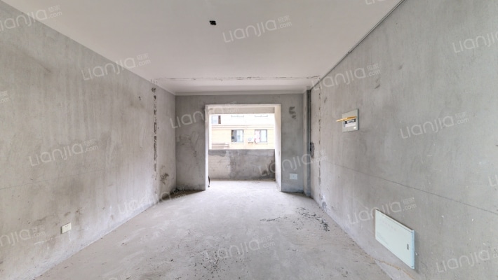 龙晟家园二手房实景图