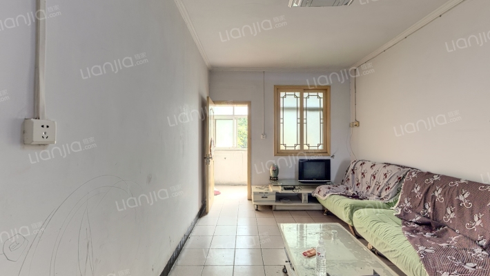 前王住宅小区二手房实景图