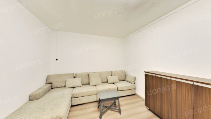 国贸二期二手房实景图