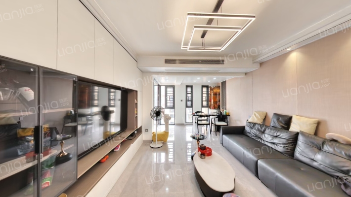 万科四季花城伴山美筑二手房实景图