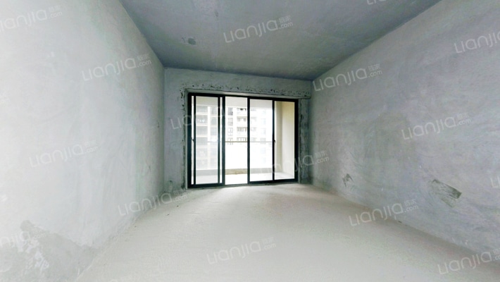 新怡豪门二手房实景图