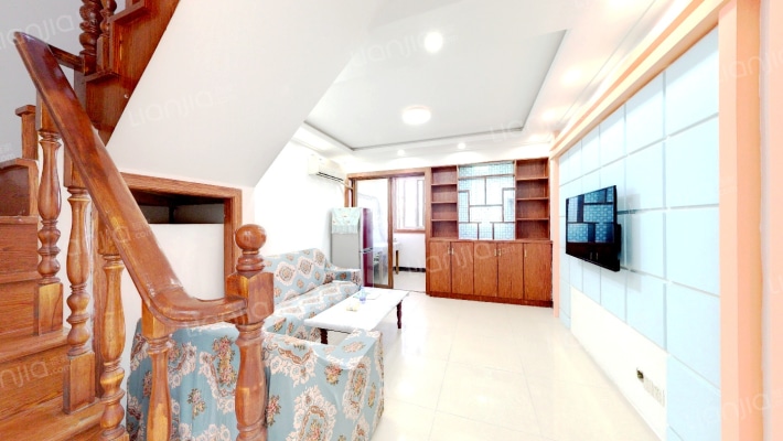 青春雅居一期二手房实景图