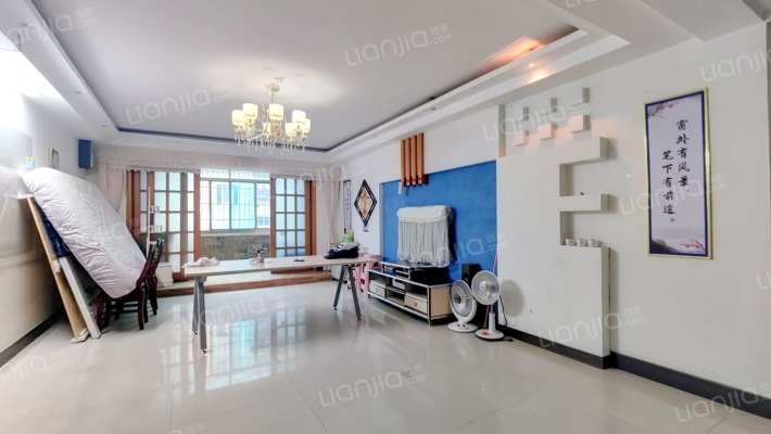 假日公寓二手房实景图