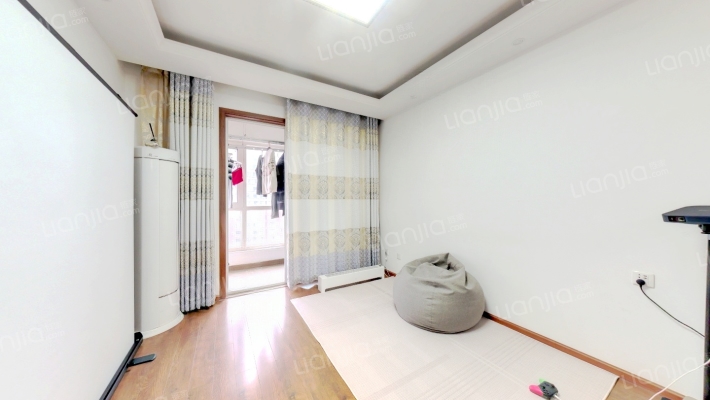 蓝光金悦派二手房实景图