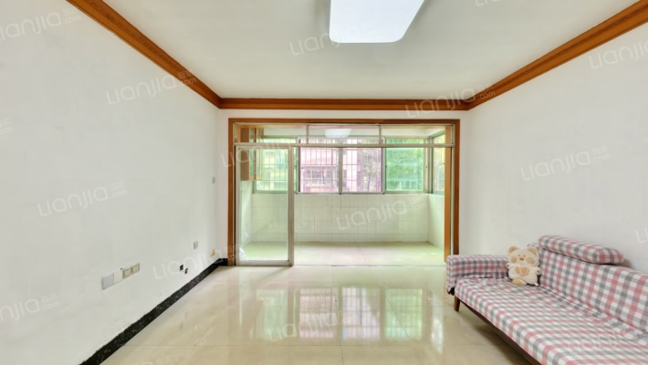 嘉明苑二手房实景图