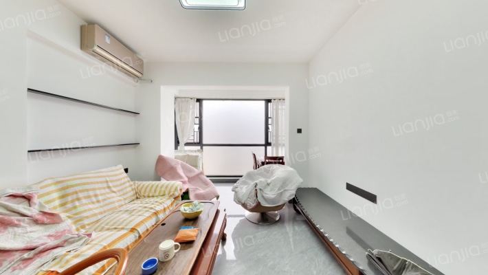 星月彩虹花苑(第一期)二手房实景图