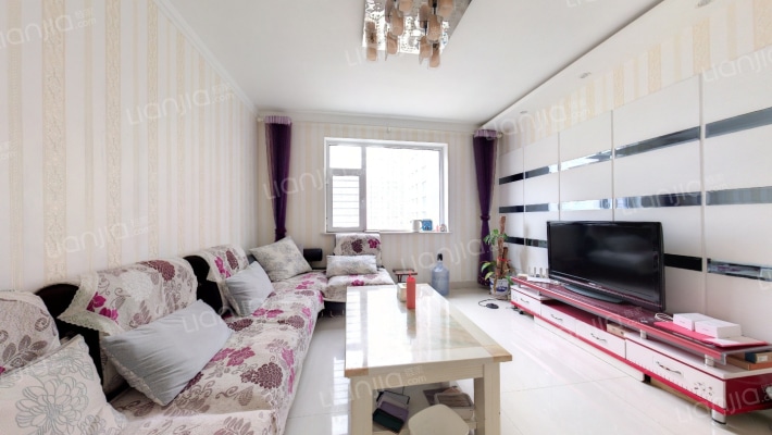 金域华府(高新技术产业开发区)二手房实景图