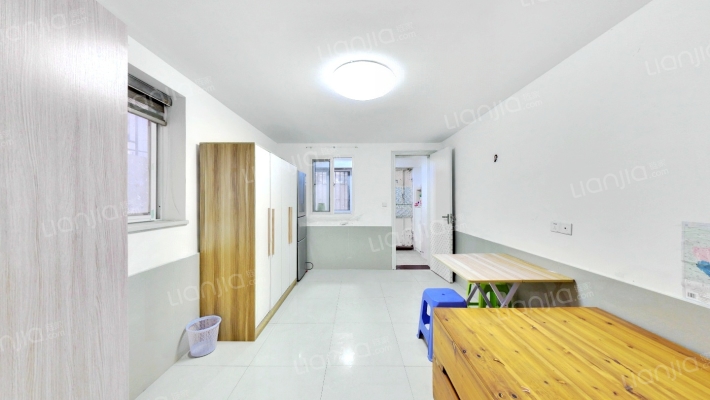 省侨办宿舍二手房实景图