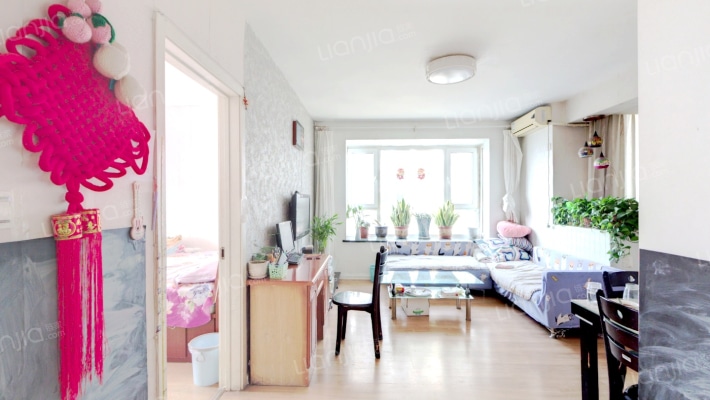 富豪青年国际广场二手房实景图