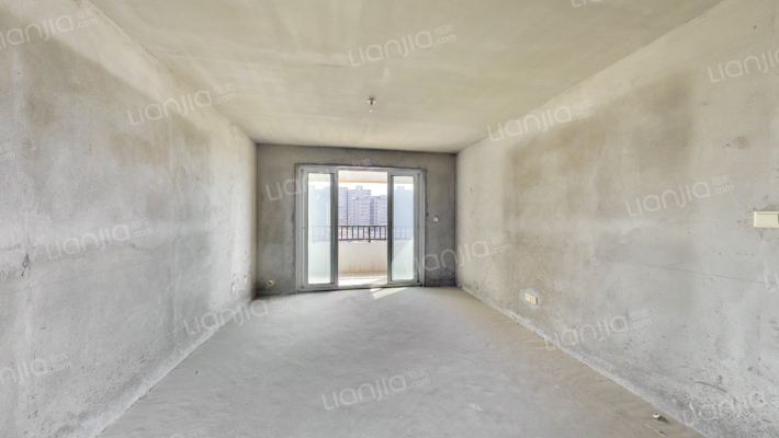 东骏华府二手房实景图