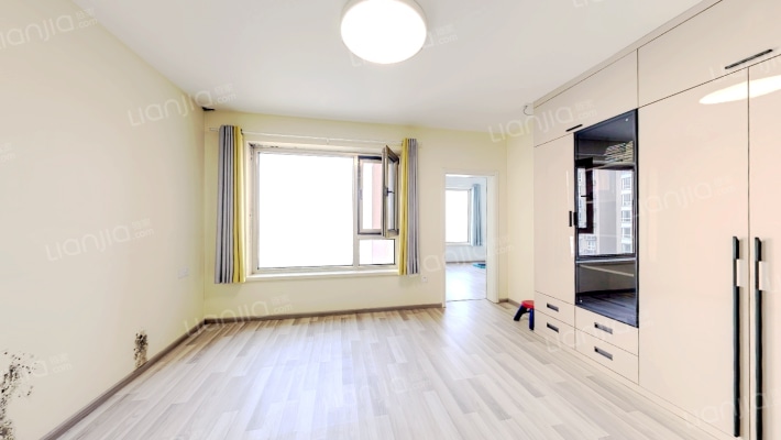 圣馨大地二手房实景图